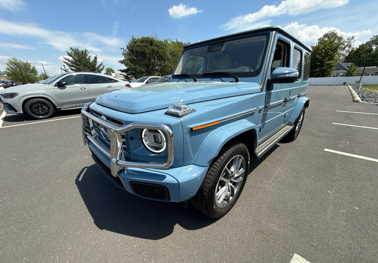 Mercedes