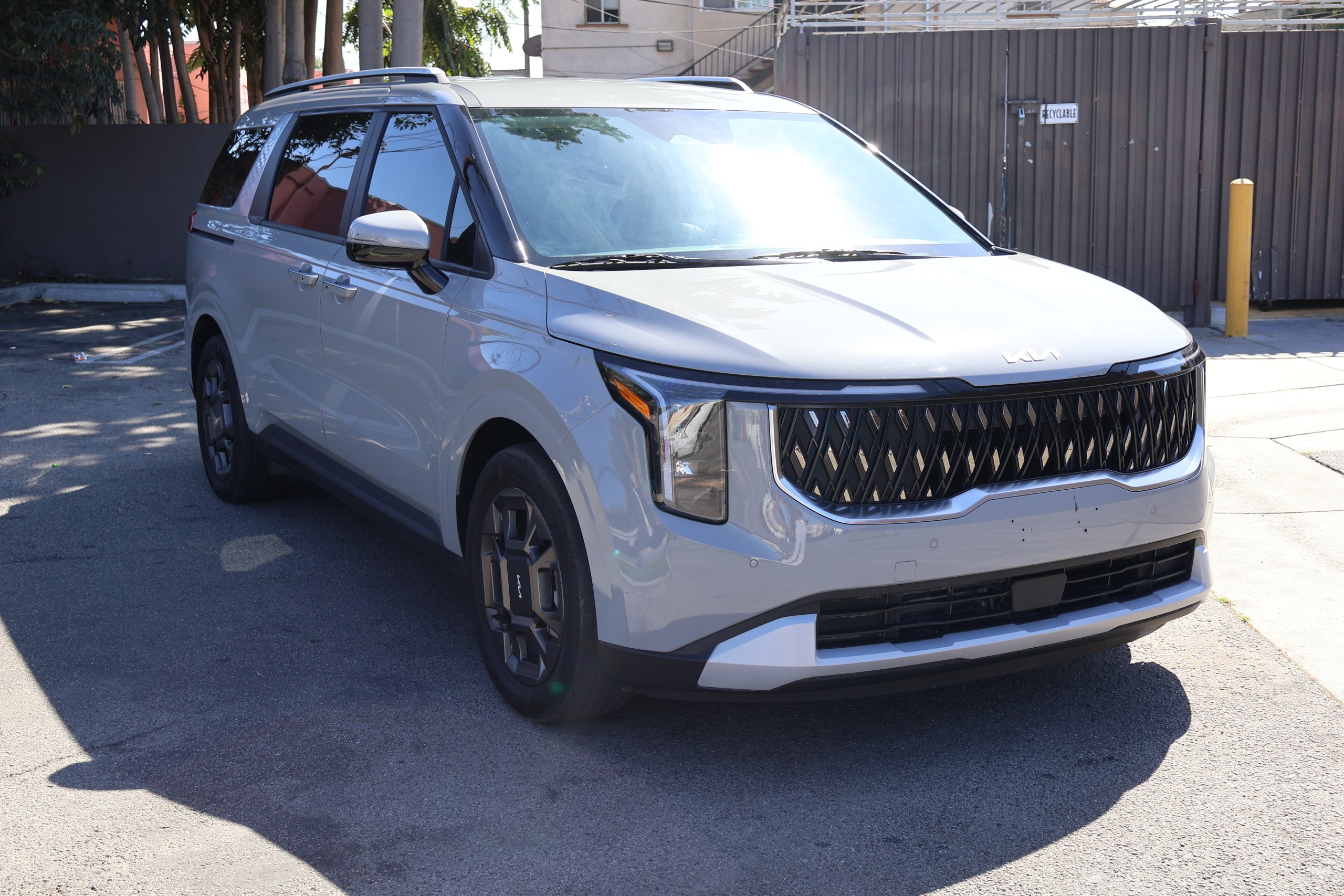 2025 Kia Carnival